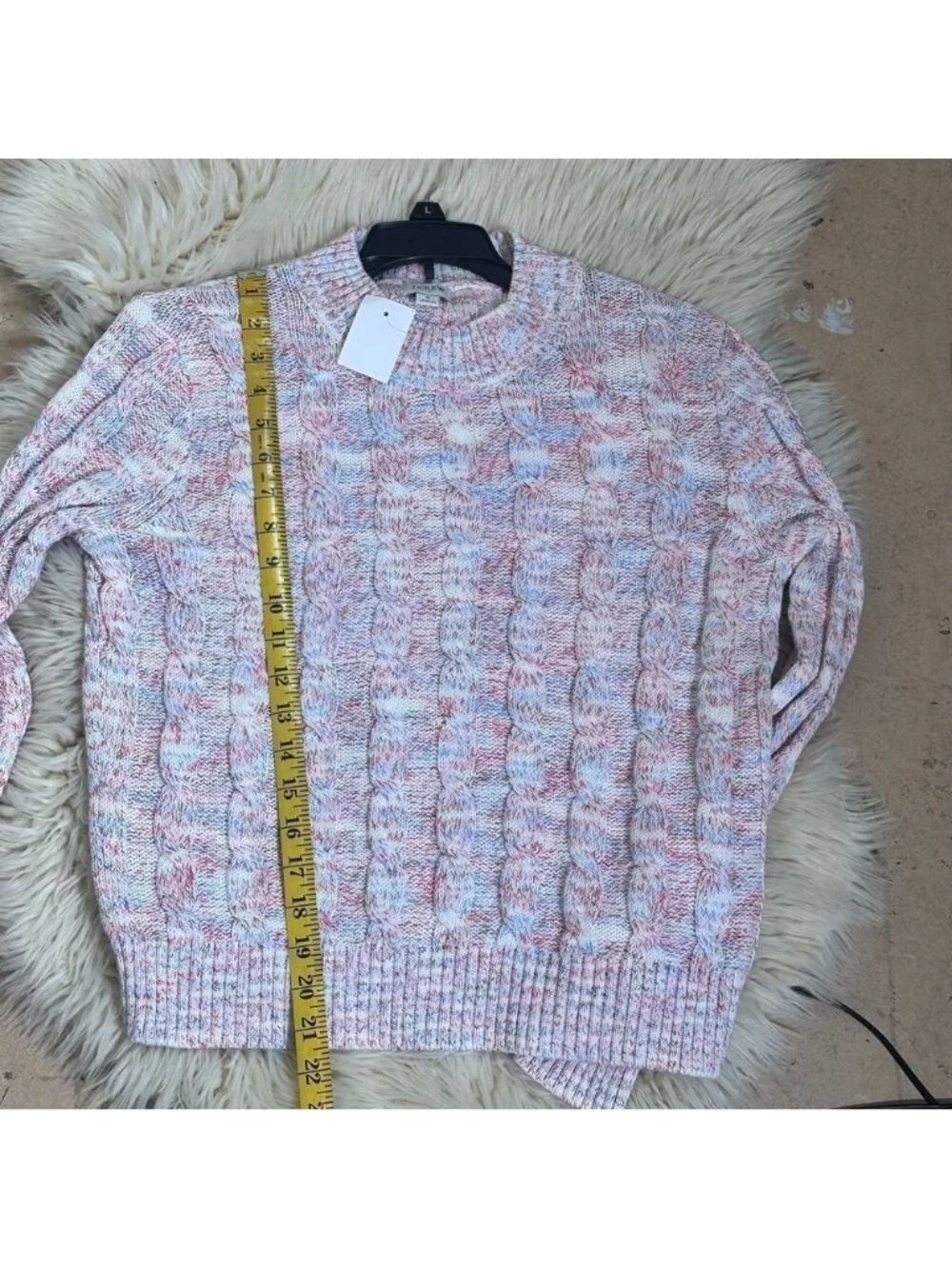 J. Crew Women's Pink and White Knit Sweater